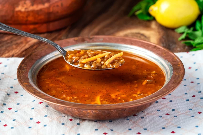 Köy Usulü Yeşil Mercimek Çorbası Tarifi, Püf Noktası! 6 Adımda Tarif