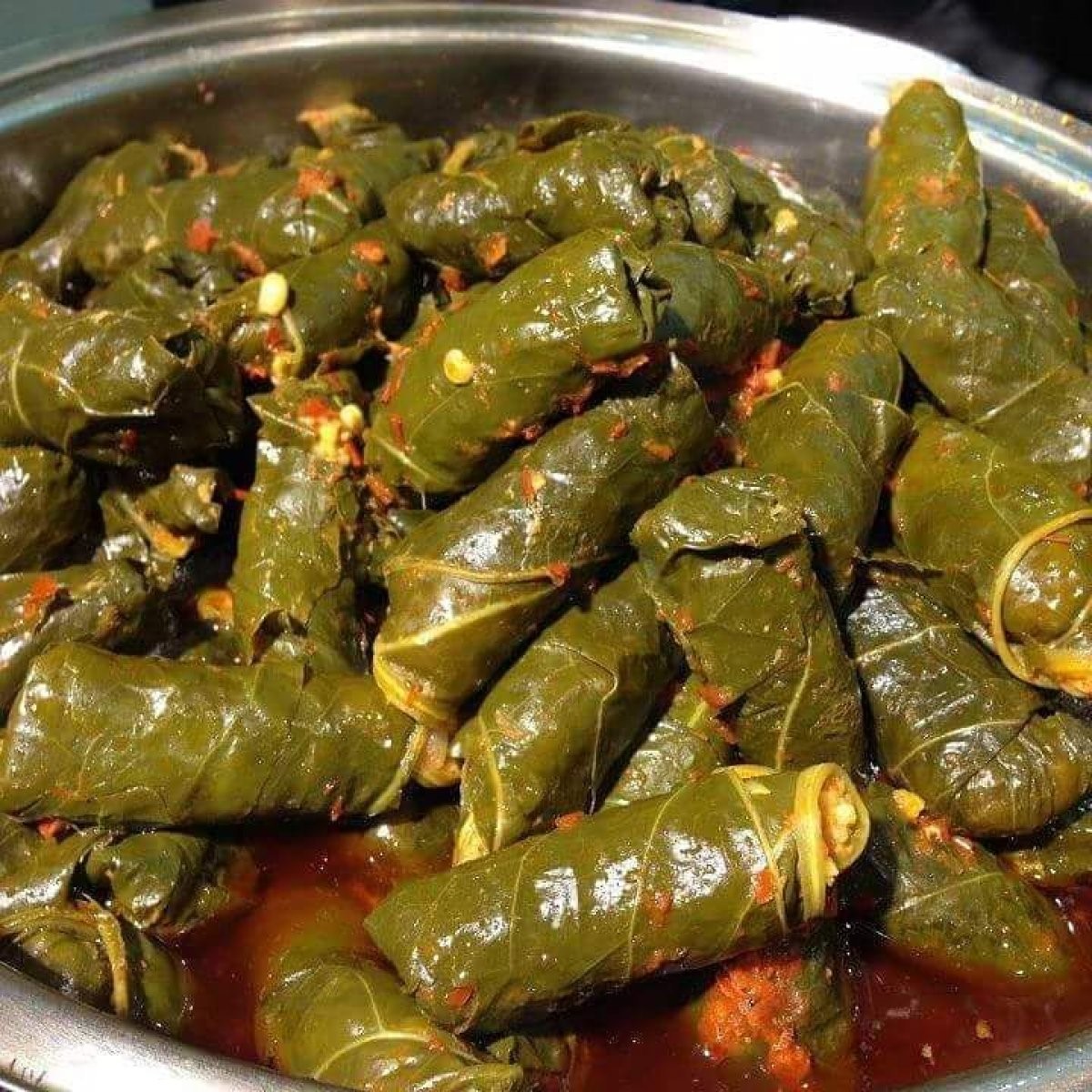 Karadeniz usulü etli karalahana sarması
