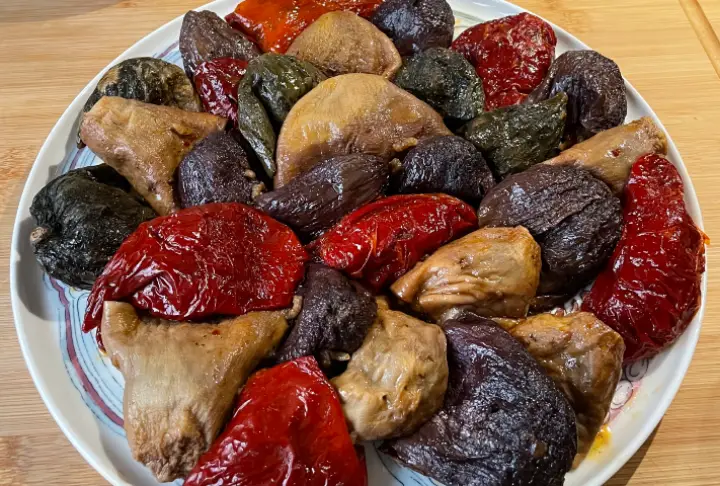 Doğu Usulü Kuru Patlıcan Dolması 