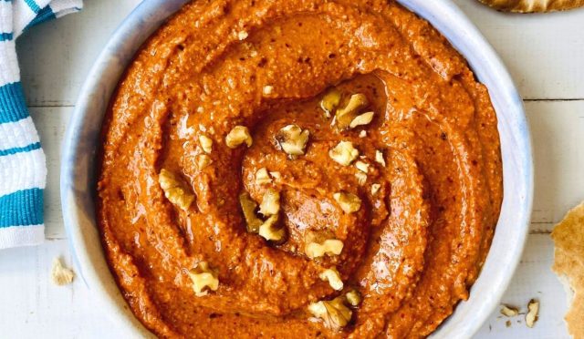Ev Usulü Muhammara 5 Adımda Tarifi