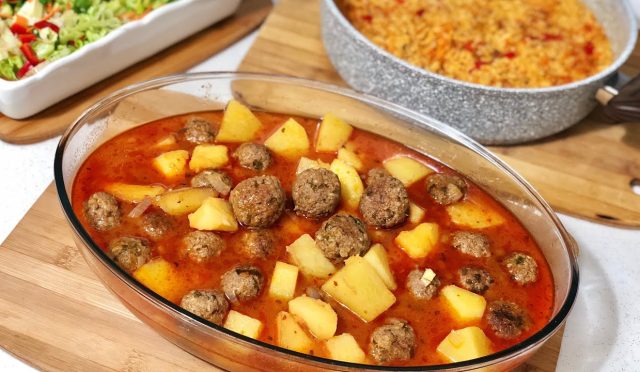 Anne usulü sulu köftenin 8 aşamada tarifi